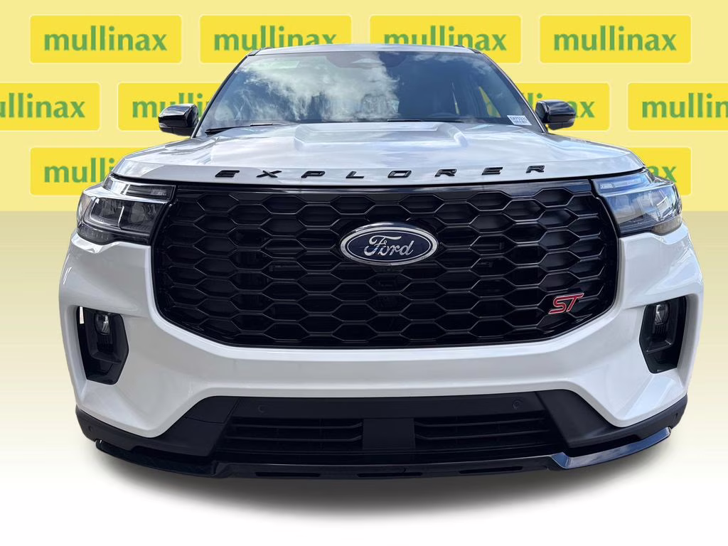 2026 Star White Metallic Tri-Coat Ford Explorer ST RWD SUV