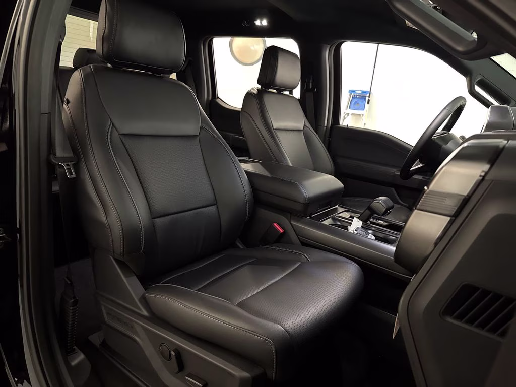 2026 Agate Black Metallic Ford F-150 Lariat 4X4 Truck