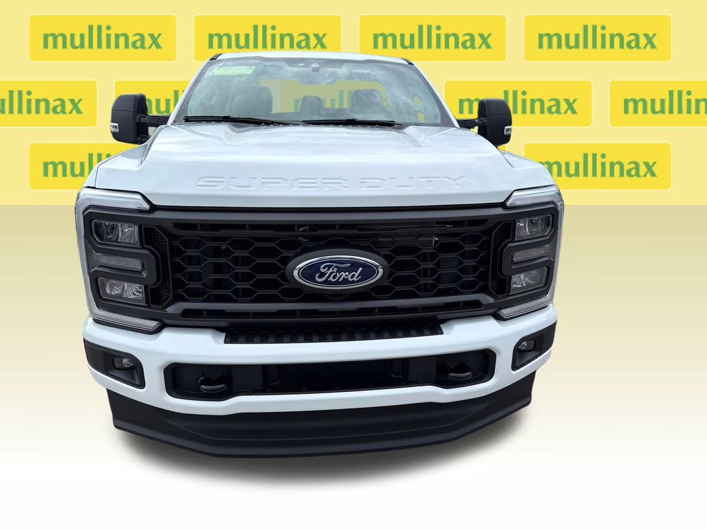 2025 Oxford White Ford Super Duty F-350 SRW STX 4X4 Truck
