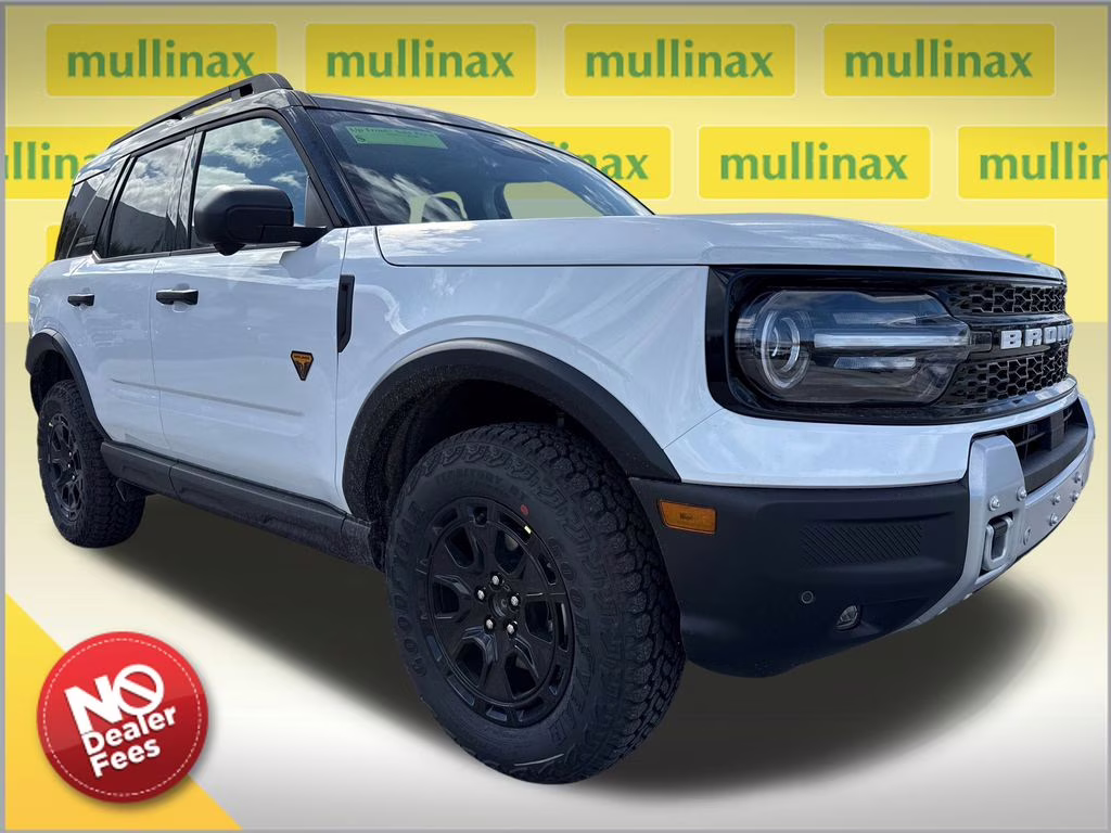 2026 Oxford White Ford Bronco Sport Badlands 4X4 SUV