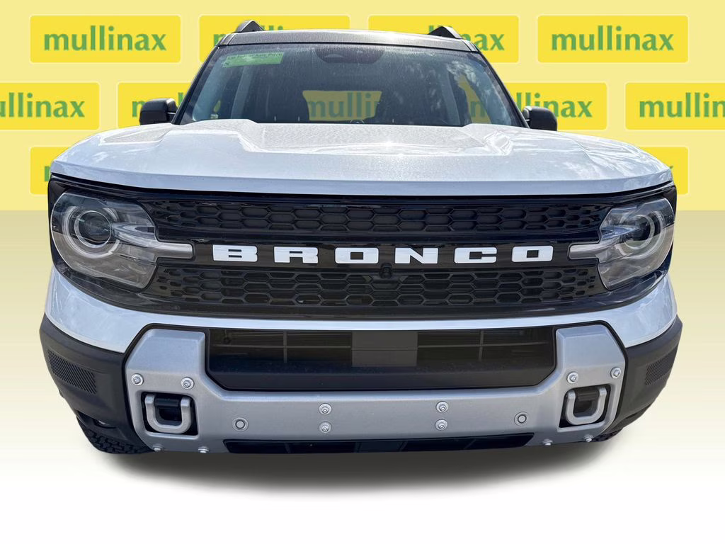 2026 Oxford White Ford Bronco Sport Badlands 4X4 SUV