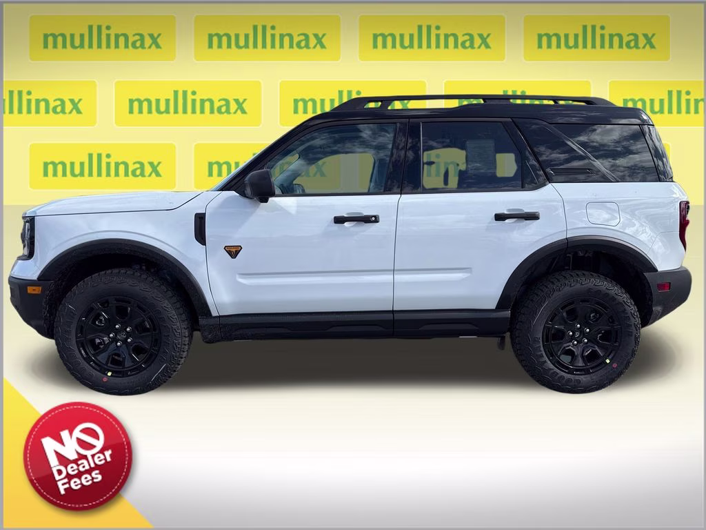 2026 Oxford White Ford Bronco Sport Badlands 4X4 SUV