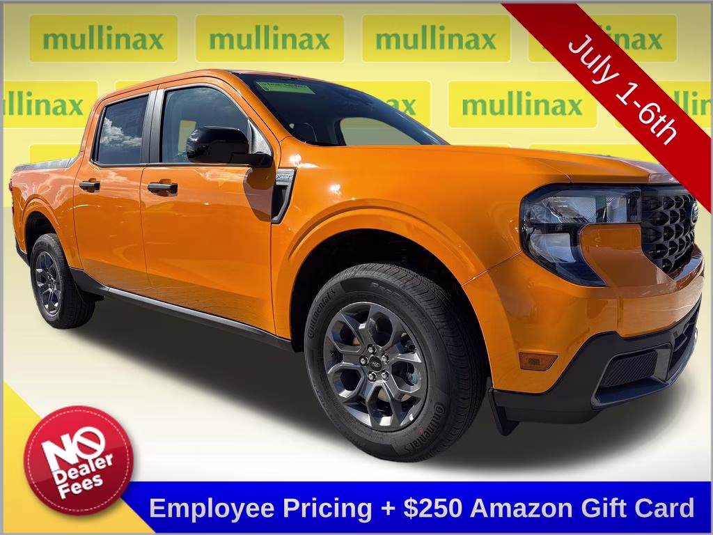2026 Orange Fury Metallic Tri-Coat Ford Maverick XLT FWD Truck