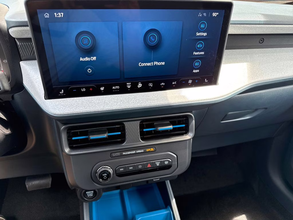 2025 Oxford White Ford Maverick XLT AWD Truck