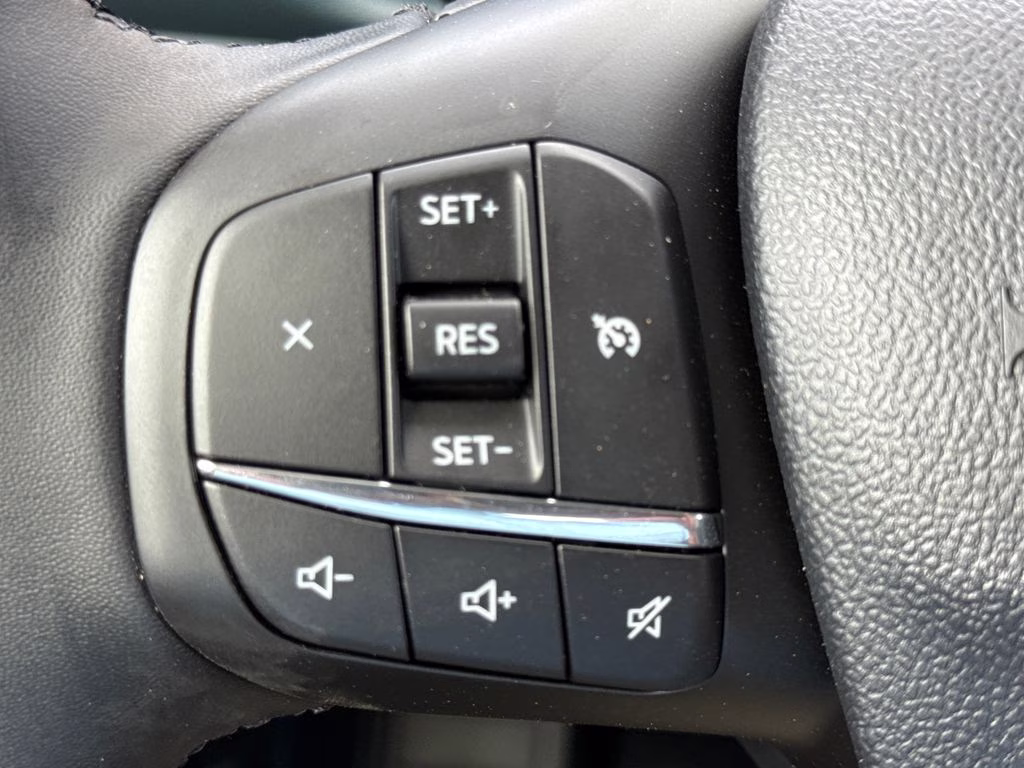 2026 Space White Metallic Ford Maverick XLT AWD Truck
