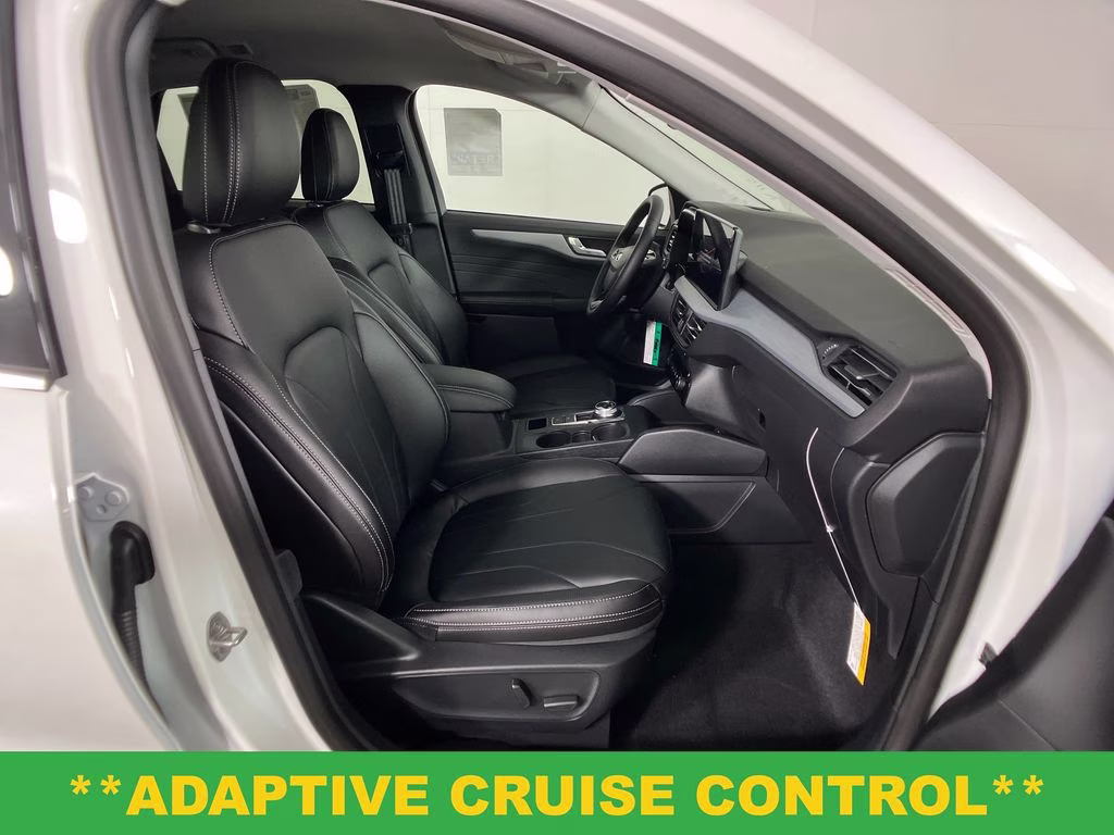 2026 White Metallic Ford Escape Plug-In Hybrid Base FWD SUV