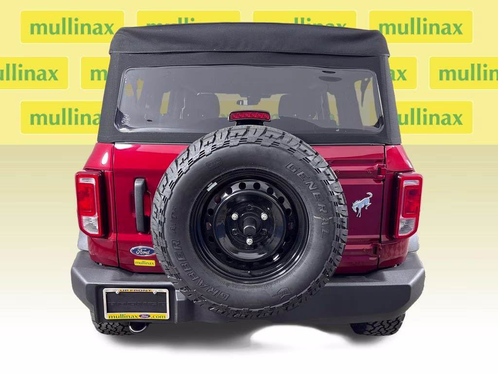 2025 Ruby Red Metallic Tinted Clearcoat Ford Bronco Base 4X4 SUV
