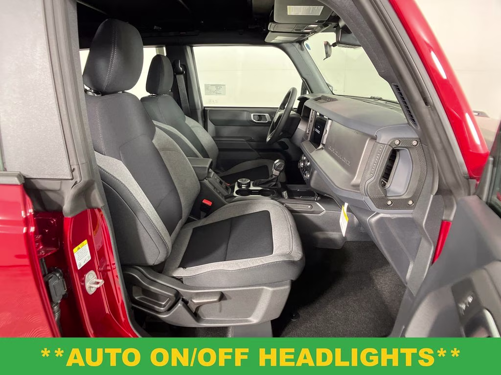 2025 Ruby Red Metallic Tinted Clearcoat Ford Bronco Base 4X4 SUV