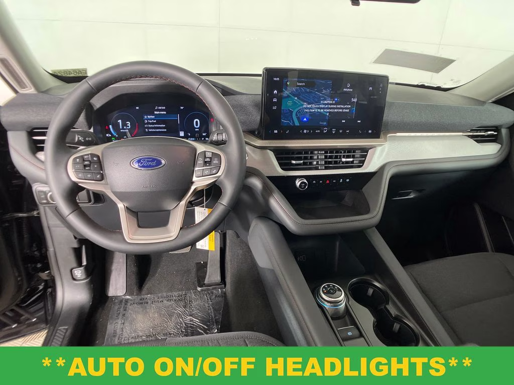 2026 Agate Black Metallic Ford Explorer Active RWD SUV