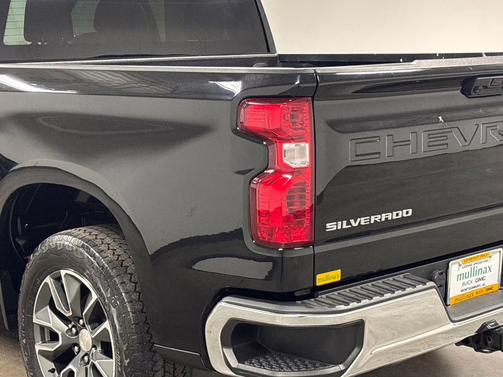 2023 Black Chevrolet Silverado 1500 LT 4X4 Truck