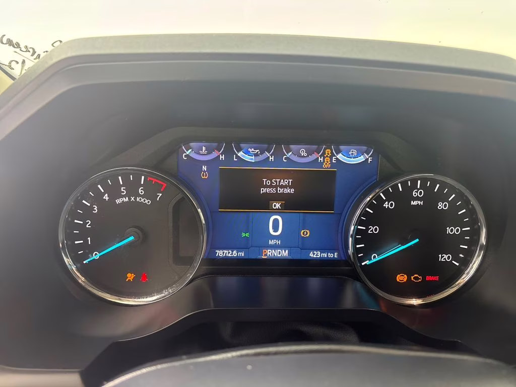 2022 Silver Metallic Ford Expedition Max XLT RWD SUV