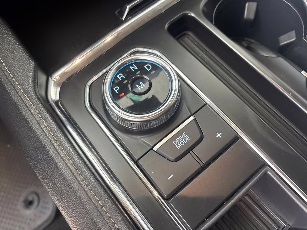 2022 Silver Metallic Ford Expedition Max XLT RWD SUV