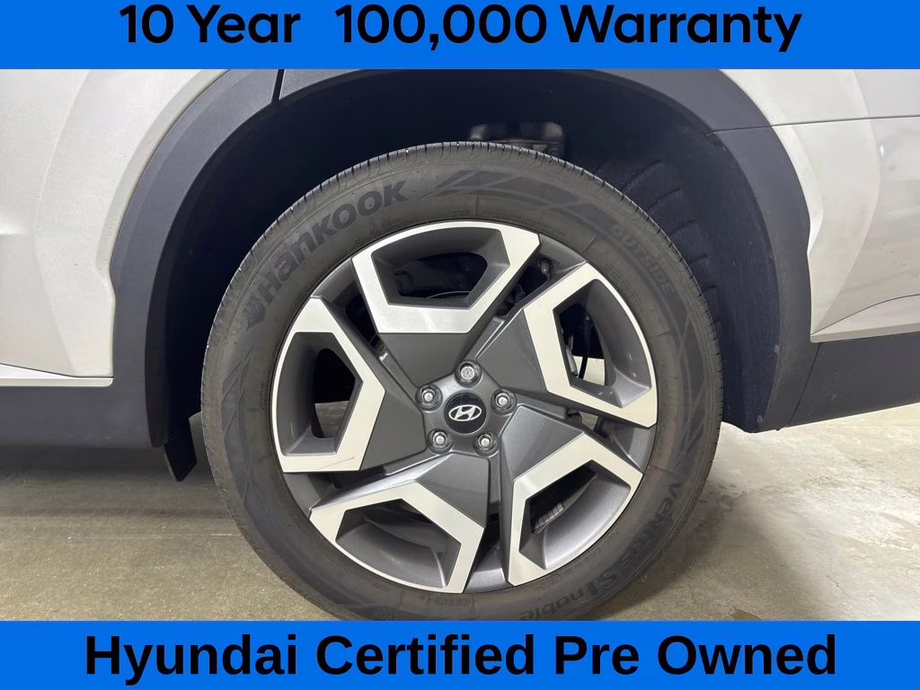 2025 Typhoon Silver Hyundai Palisade SEL Premium FWD SUV