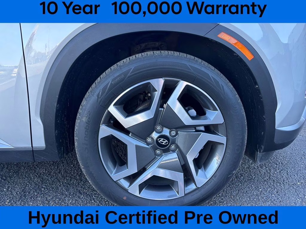 2024 Typhoon Silver Hyundai Palisade Limited FWD SUV