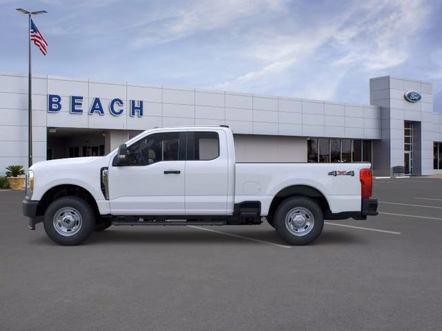 2026 Oxford White Ford Super Duty F-350 SRW XL 4X4 Truck