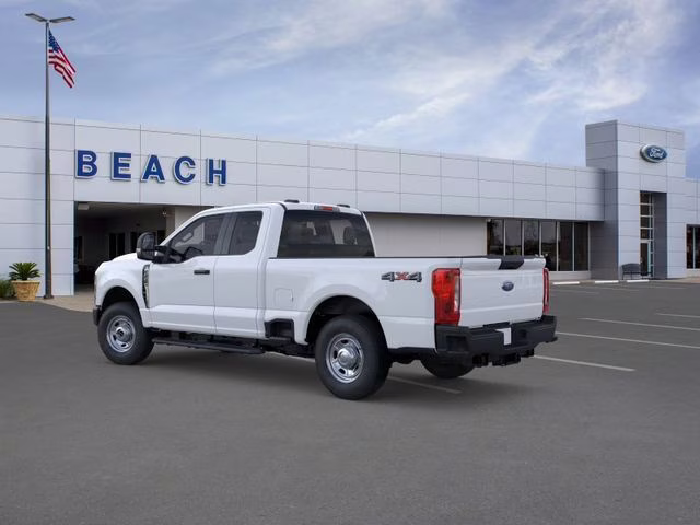 2026 Oxford White Ford Super Duty F-350 SRW XL 4X4 Truck