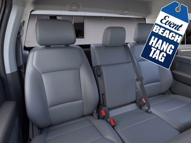 2026 Oxford White Ford Super Duty F-250 SRW XL 4X4 Truck