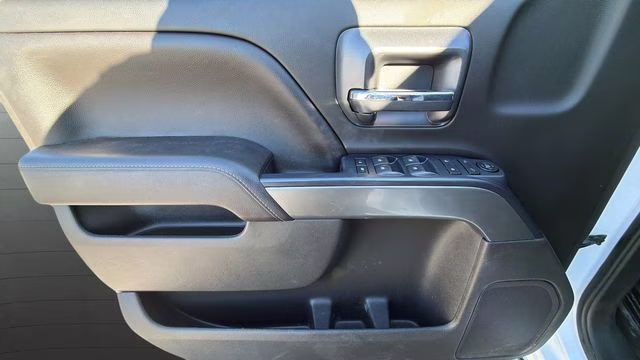 2018 Summit White Chevrolet Silverado 1500 LT 4X4 Truck