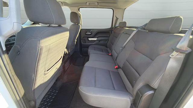 2018 Summit White Chevrolet Silverado 1500 LT 4X4 Truck