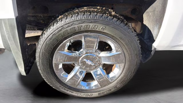 2018 Summit White Chevrolet Silverado 1500 LT 4X4 Truck