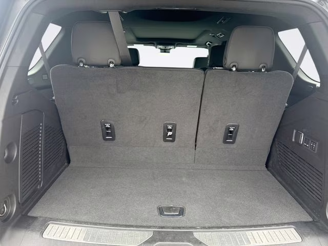 2024 Sterling Gray Metallic Chevrolet Tahoe High Country 4X4 SUV