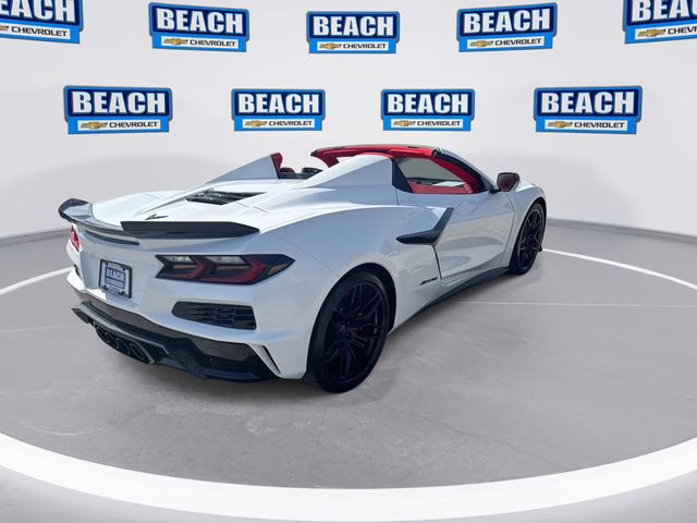 2024 Arctic White Chevrolet Corvette Z06 RWD Convertible