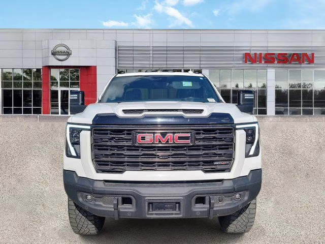 2024 Summit White GMC Sierra 2500HD AT4X 4X4 Truck