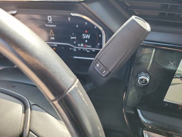 2024 Summit White GMC Sierra 2500HD AT4X 4X4 Truck