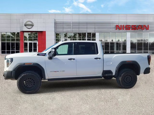 2024 Summit White GMC Sierra 2500HD AT4X 4X4 Truck