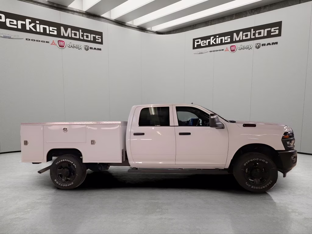 2026 Bright White Clearcoat Ram 2500 Tradesman 4X4 Truck