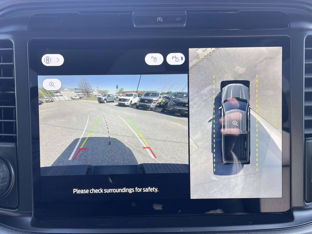 2026 Oxford White Ford F-150 Lariat 4X4 Truck