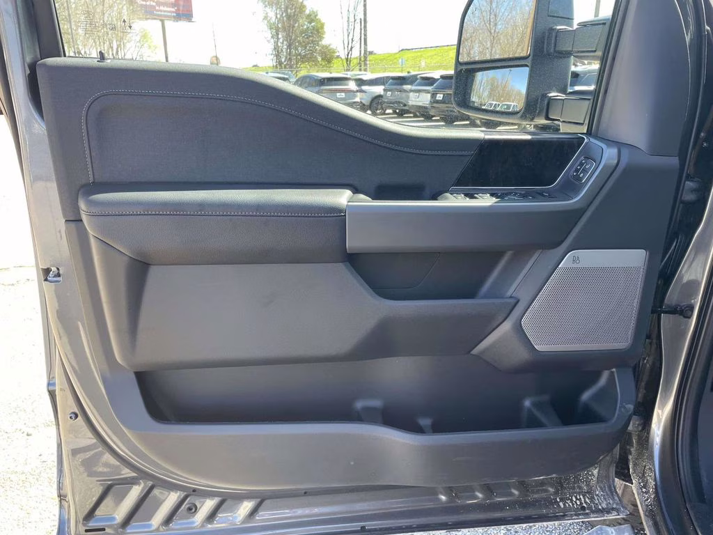 2026 Carbonized Gray Metallic Ford Super Duty F-250 SRW Lariat 4X4 Truck