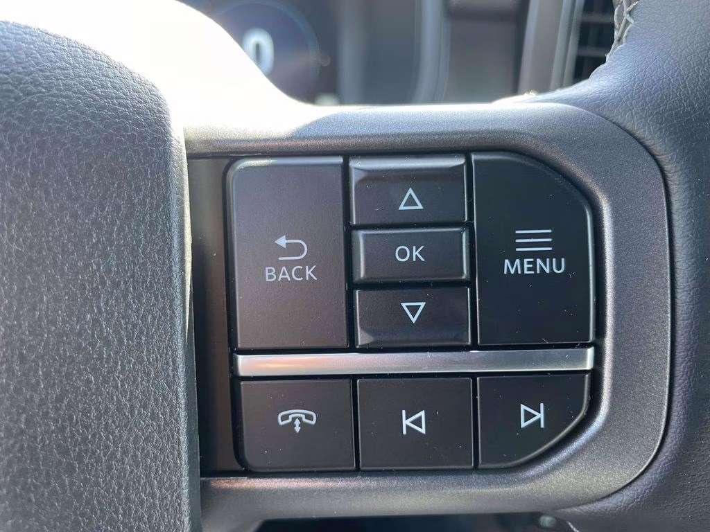 2026 Oxford White Ford F-150 Lariat 4X4 Truck