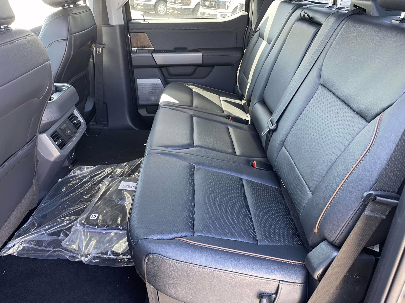 2026 Carbonized Gray Metallic Ford Super Duty F-250 SRW Lariat 4X4 Truck