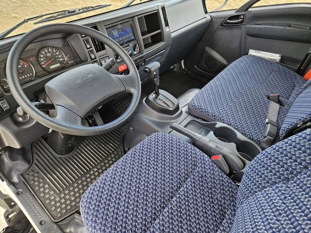 2025 Arc White Chevrolet 5500 HG LCF Gas 1WT RWD Truck