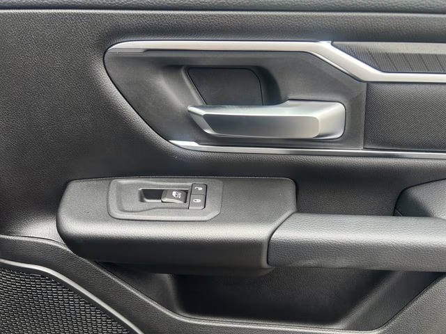 2026 Diamond Black Crystal Pearlcoat Ram 1500 Big Horn Night Edition 4X4 Truck