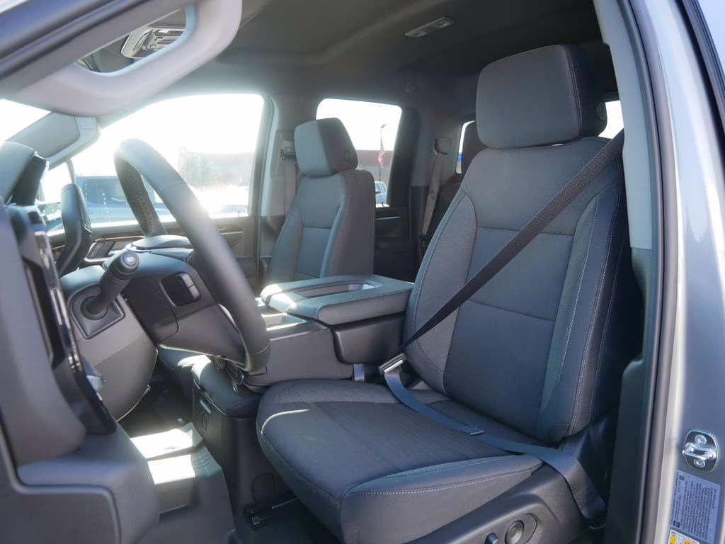 2026 Sterling Metallic GMC Sierra 3500HD SLE 4X4 Truck