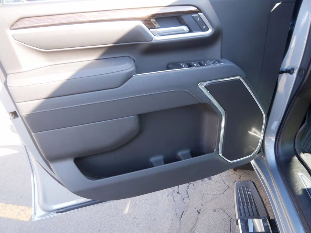 2026 Sterling Metallic GMC Sierra 3500HD SLE 4X4 Truck