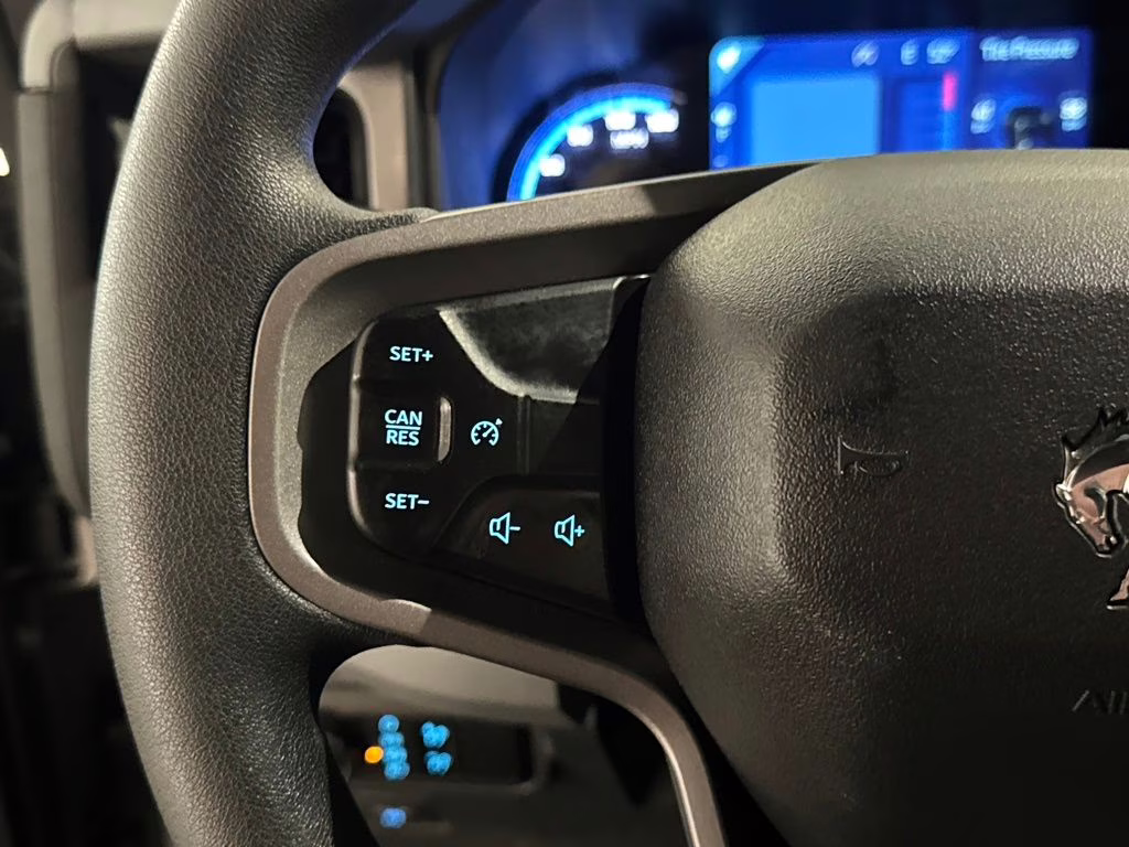 2023 Iconic Silver Metallic Ford Bronco Base 4X4 SUV