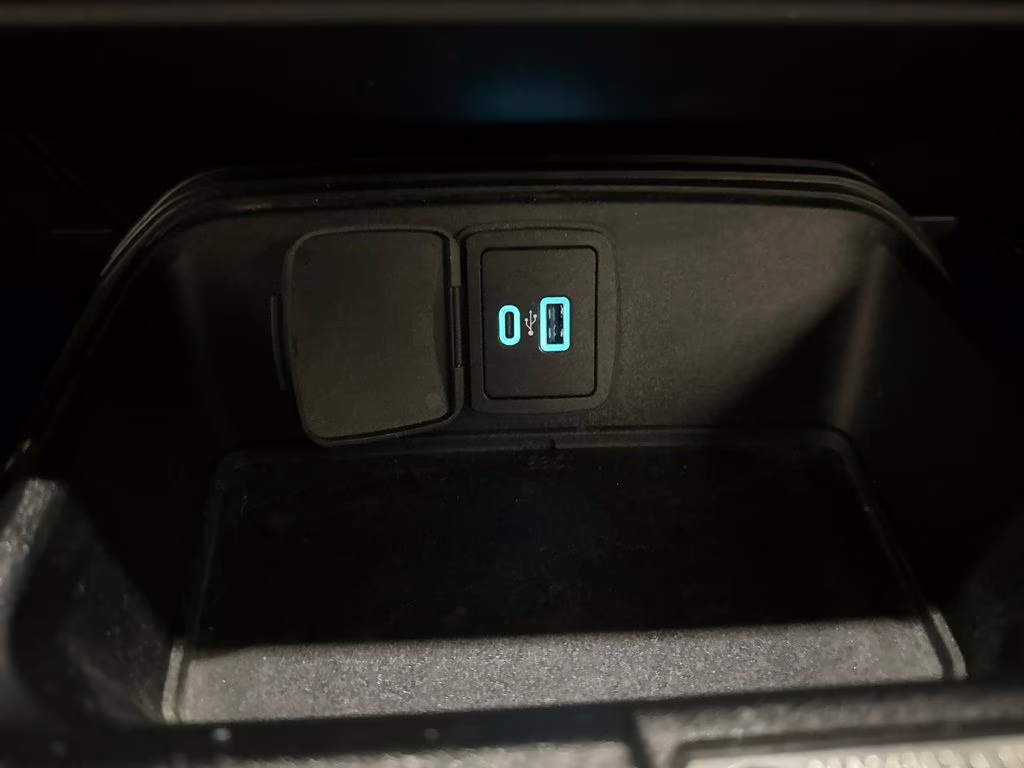 2023 Iconic Silver Metallic Ford Bronco Base 4X4 SUV