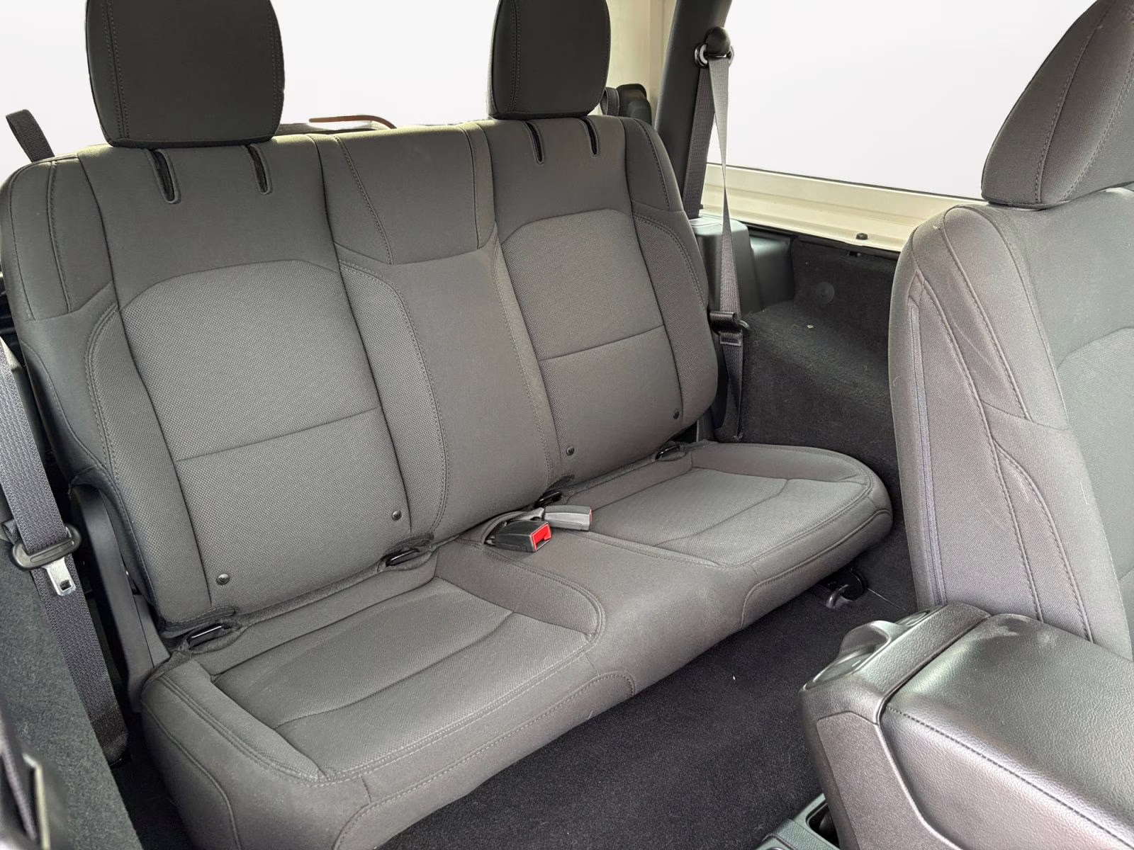 2023 Granite Crystal Metallic Clearcoat Jeep Wrangler Sport S 4X4 SUV