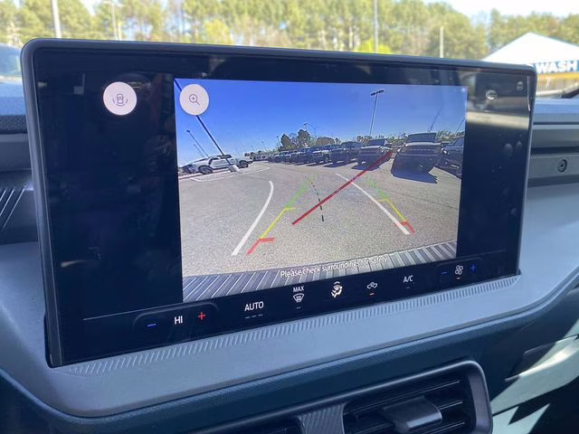 2026 White Metallic Ford Maverick XL AWD Truck