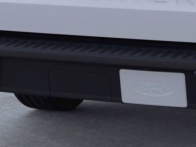 2026 White Metallic Ford Maverick XL AWD Truck