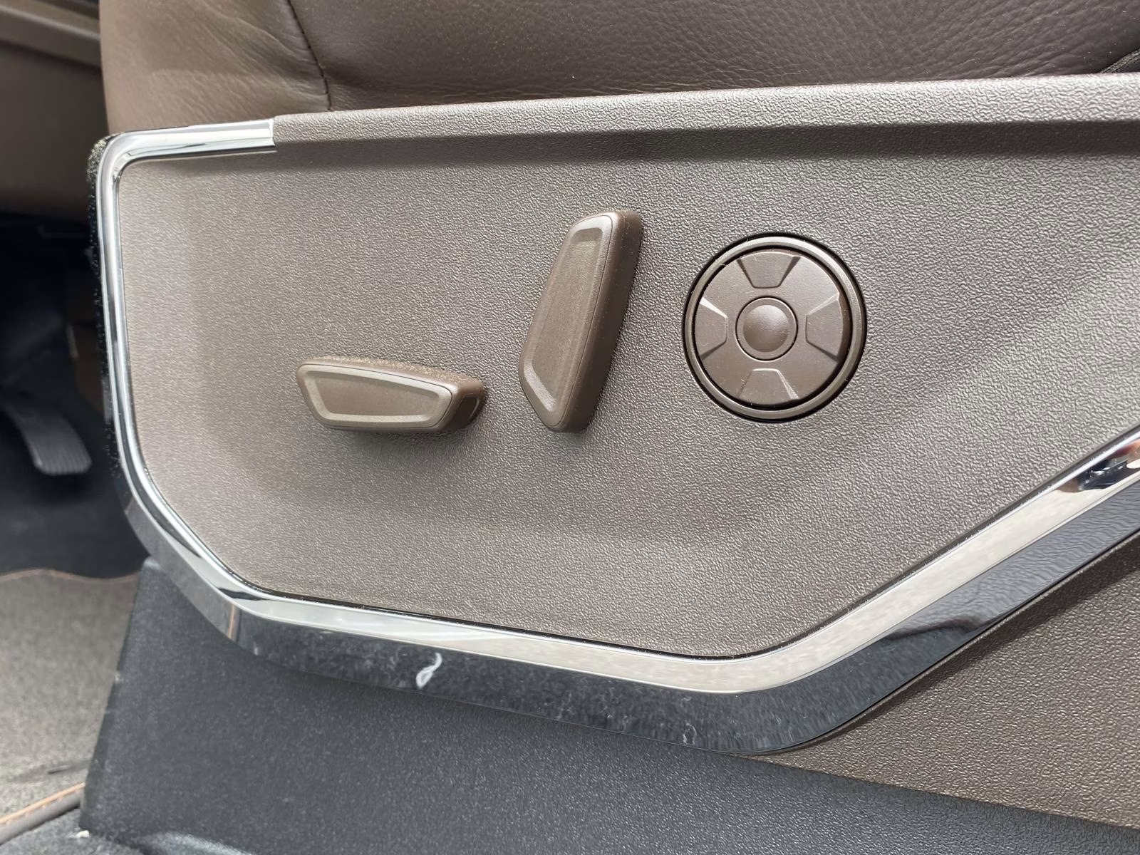 2026 Star White Metallic Tri-Coat Ford Super Duty F-250 SRW King Ranch 4X4 Truck