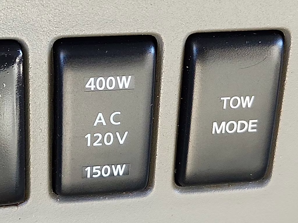 2020 Glacier White Nissan NV3500 HD Cargo SV RWD Van