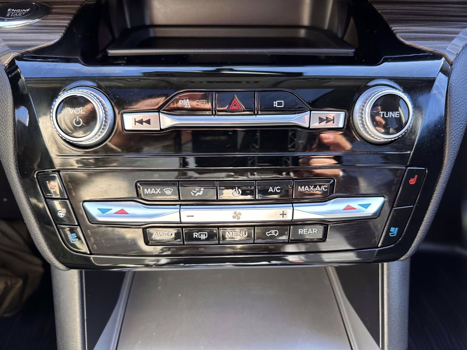 2022 Agate Black Metallic Ford Explorer Limited 4WD 4X4 SUV