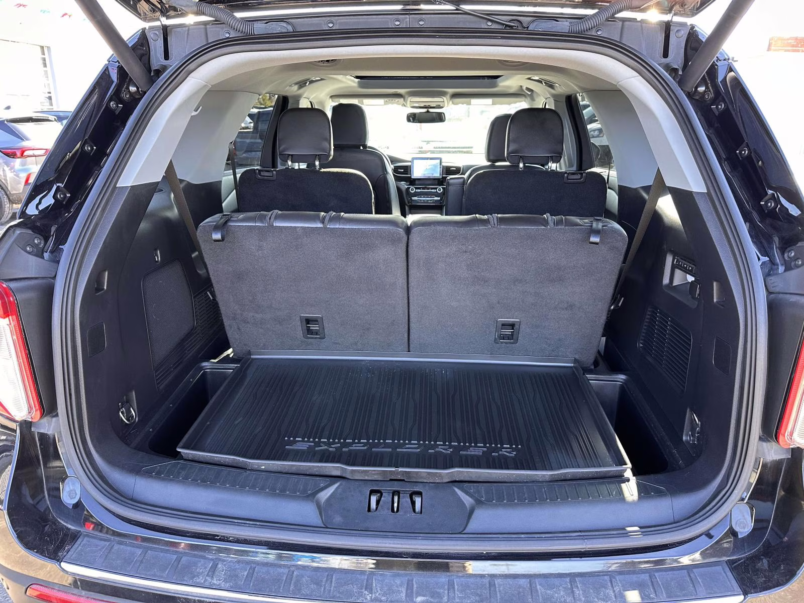 2022 Agate Black Metallic Ford Explorer Limited 4WD 4X4 SUV