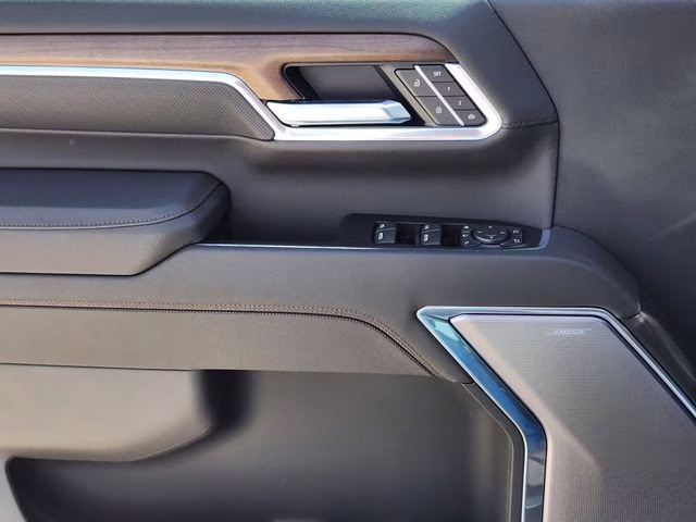 2026 Summit White Chevrolet Silverado 3500HD High Country 4X4 Truck