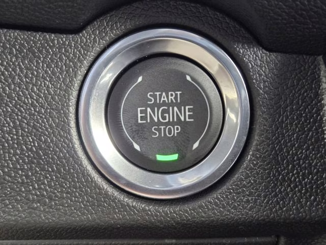 2026 Polar White Tricoat Chevrolet Traverse LT FWD SUV