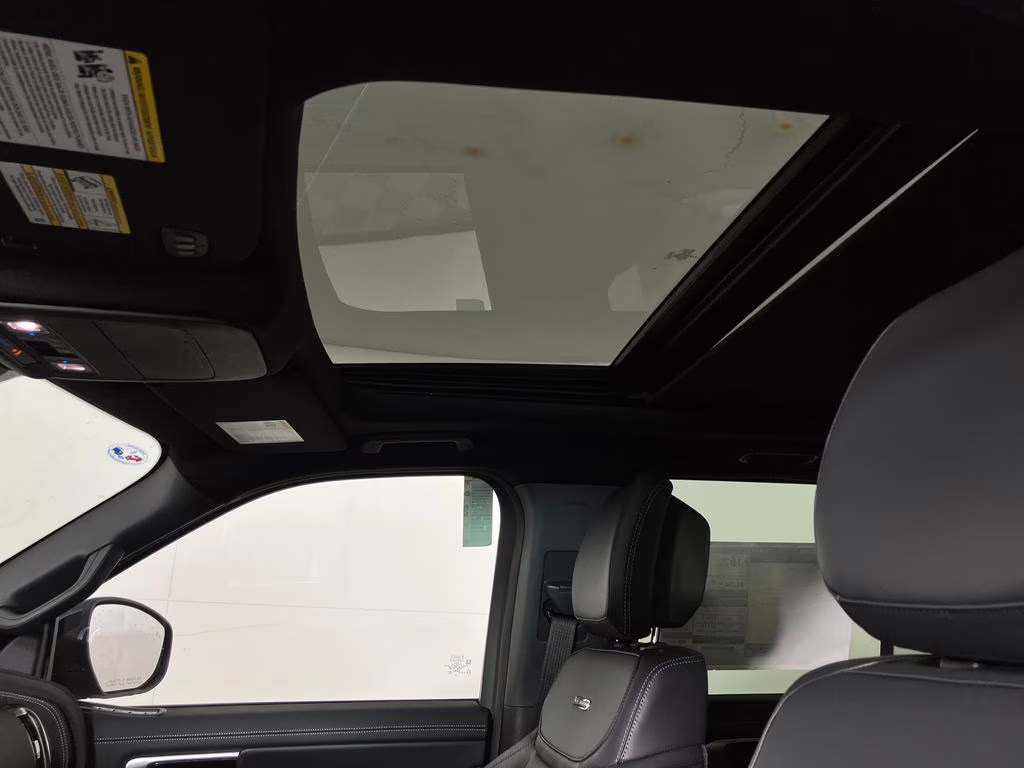 2026 Gray Metallic Ford Expedition Platinum 4X4 SUV